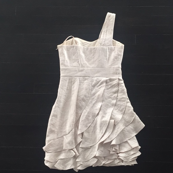 Dress - Picture 3 of 5